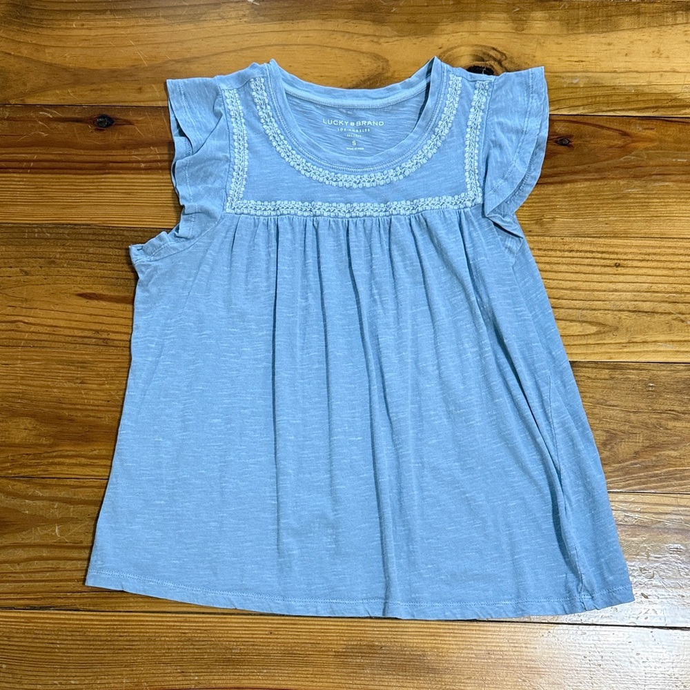 Lucky Brand Light Blue Embroidered Flutter Sleeve Tee